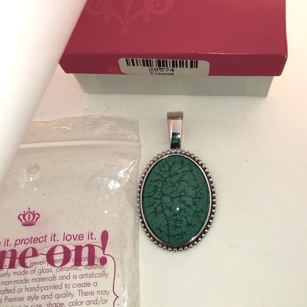 New with Box Premier Designs COZUMEL Pendant Turquoise Silver Bold Enhancer